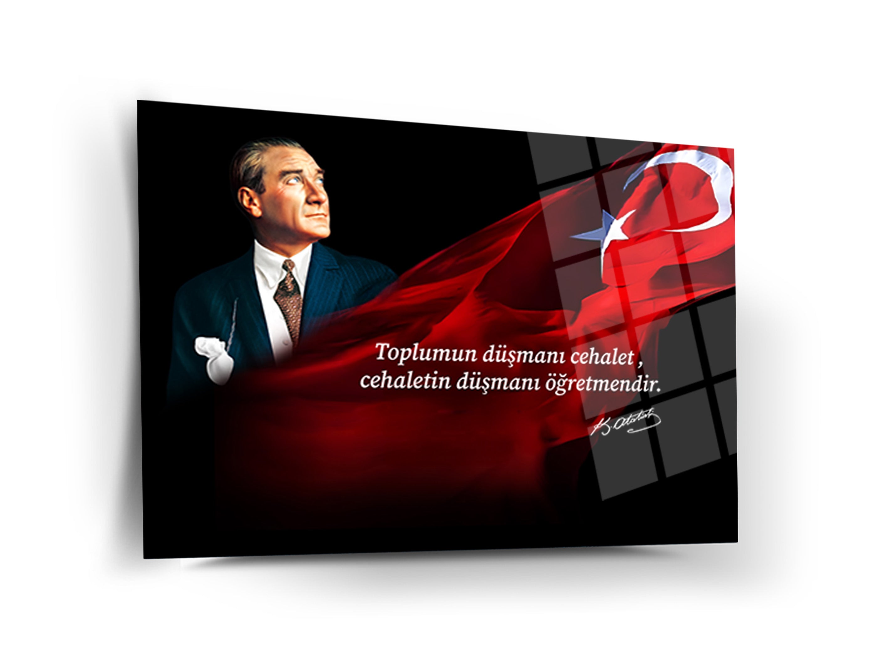 Atatürk Cam Tablo 140