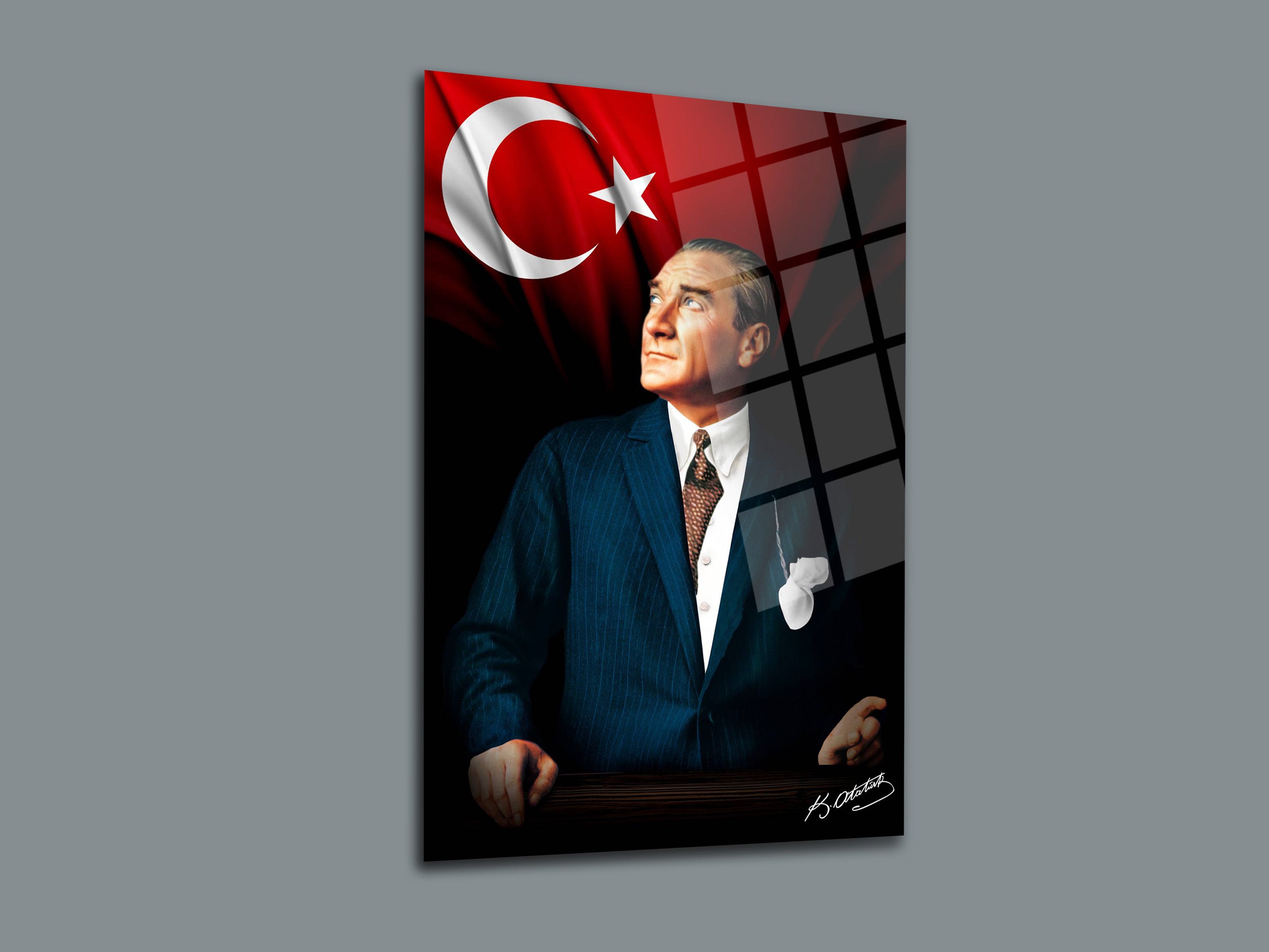 Atatürk Cam Tablo 156