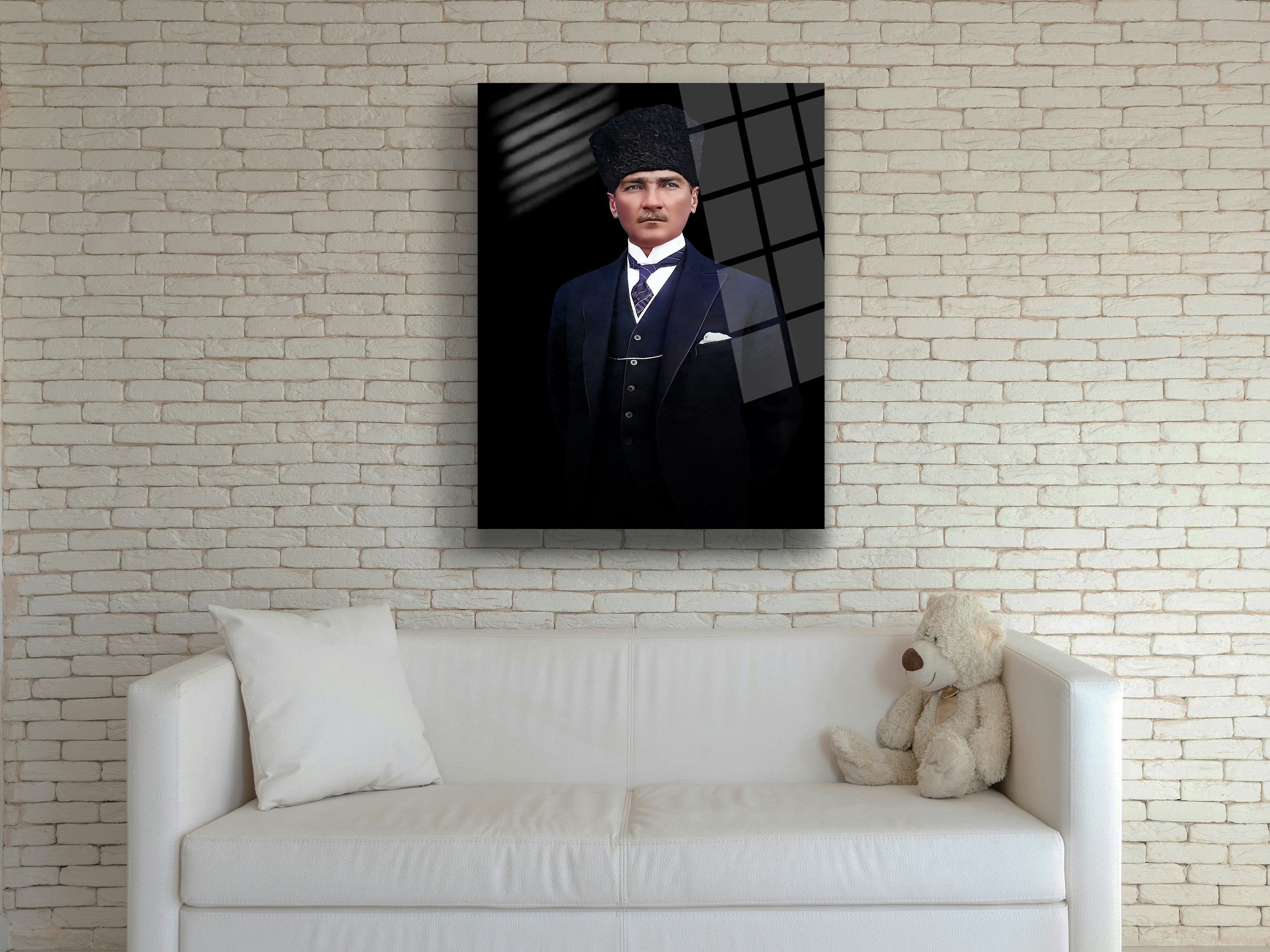 Atatürk Cam Tablo 144