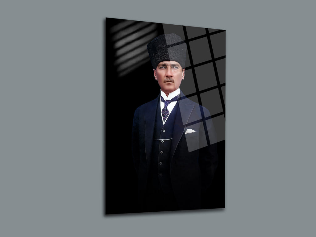 Atatürk Cam Tablo 144