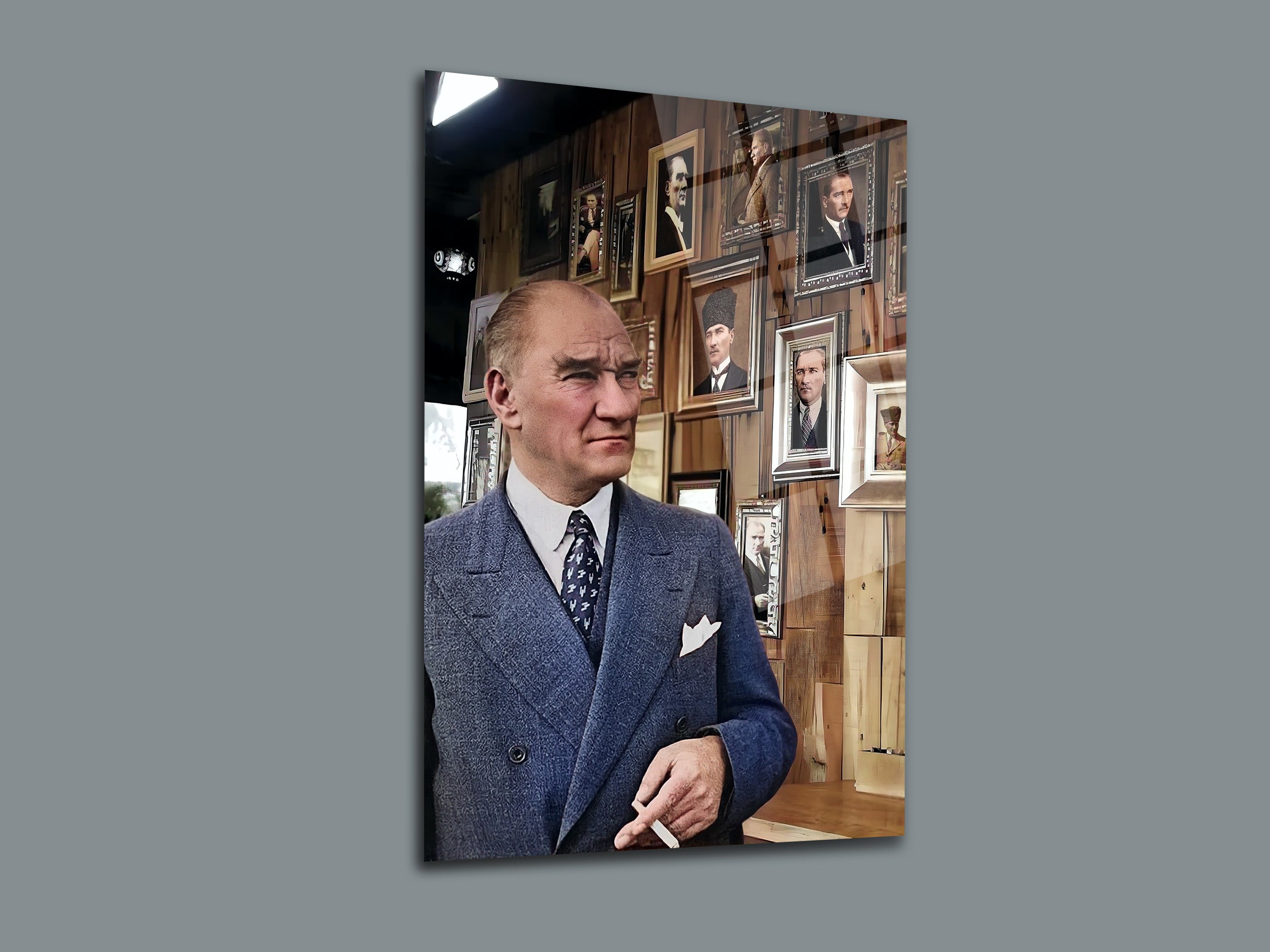 Atatürk Cam Tablo 147