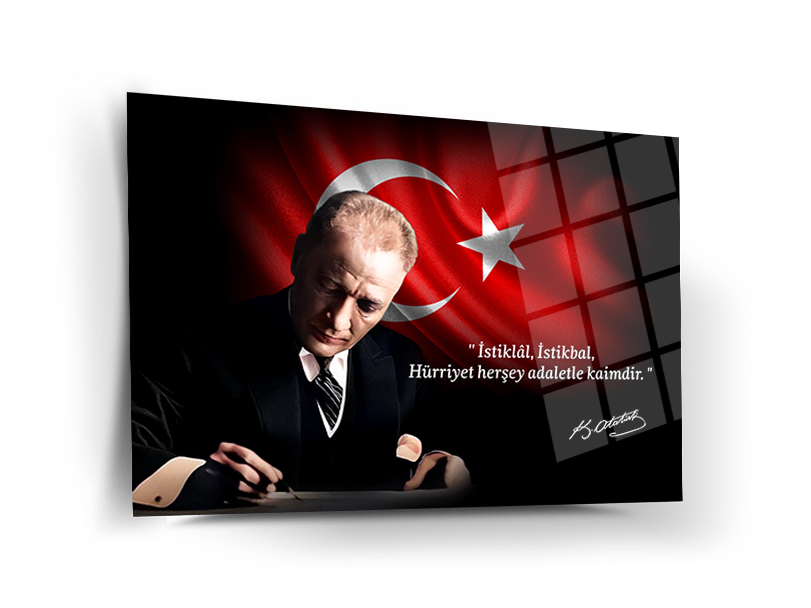 Atatürk Cam Tablo 151