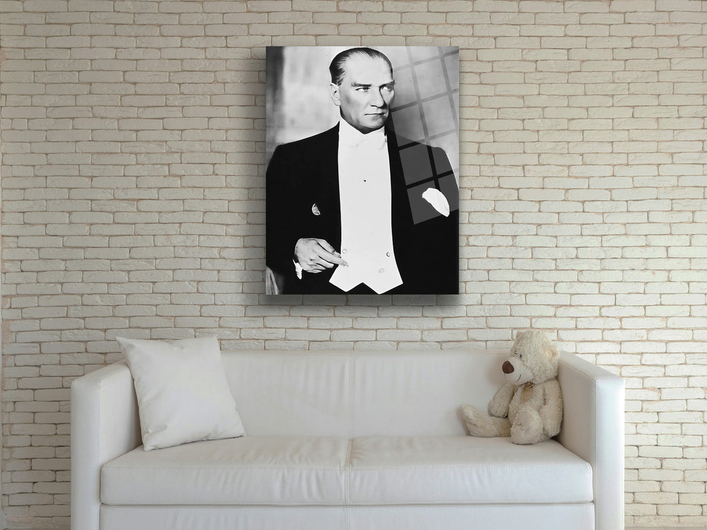 Atatürk Cam Tablo 195