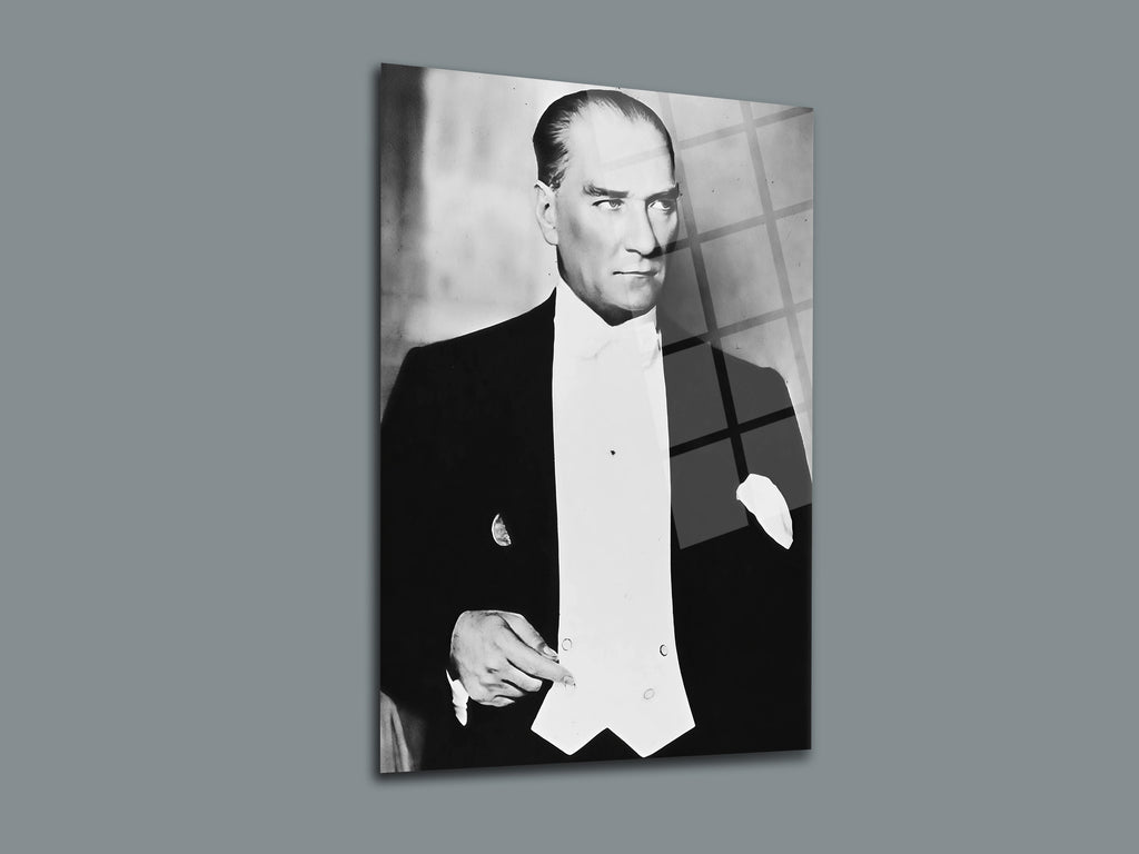 Atatürk Cam Tablo 195