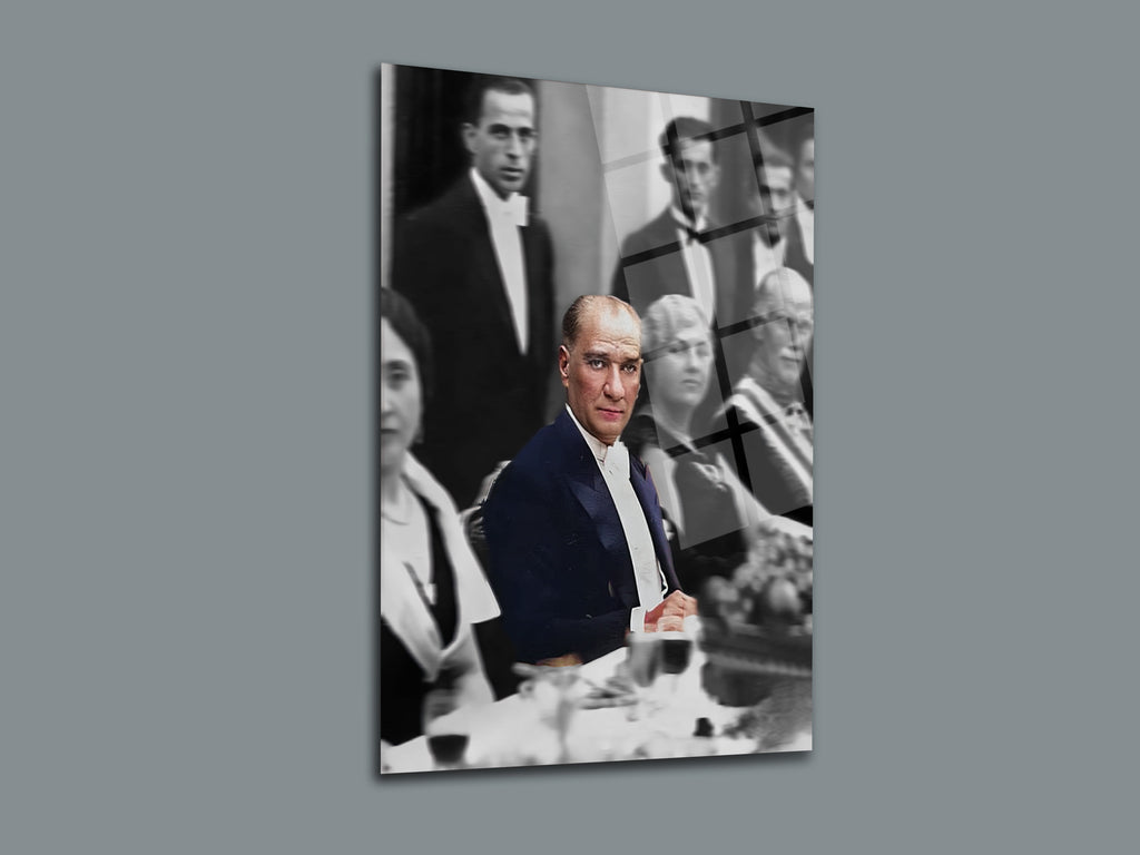 Atatürk Cam Tablo 7
