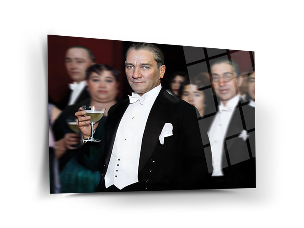 Atatürk Cam Tablo 197