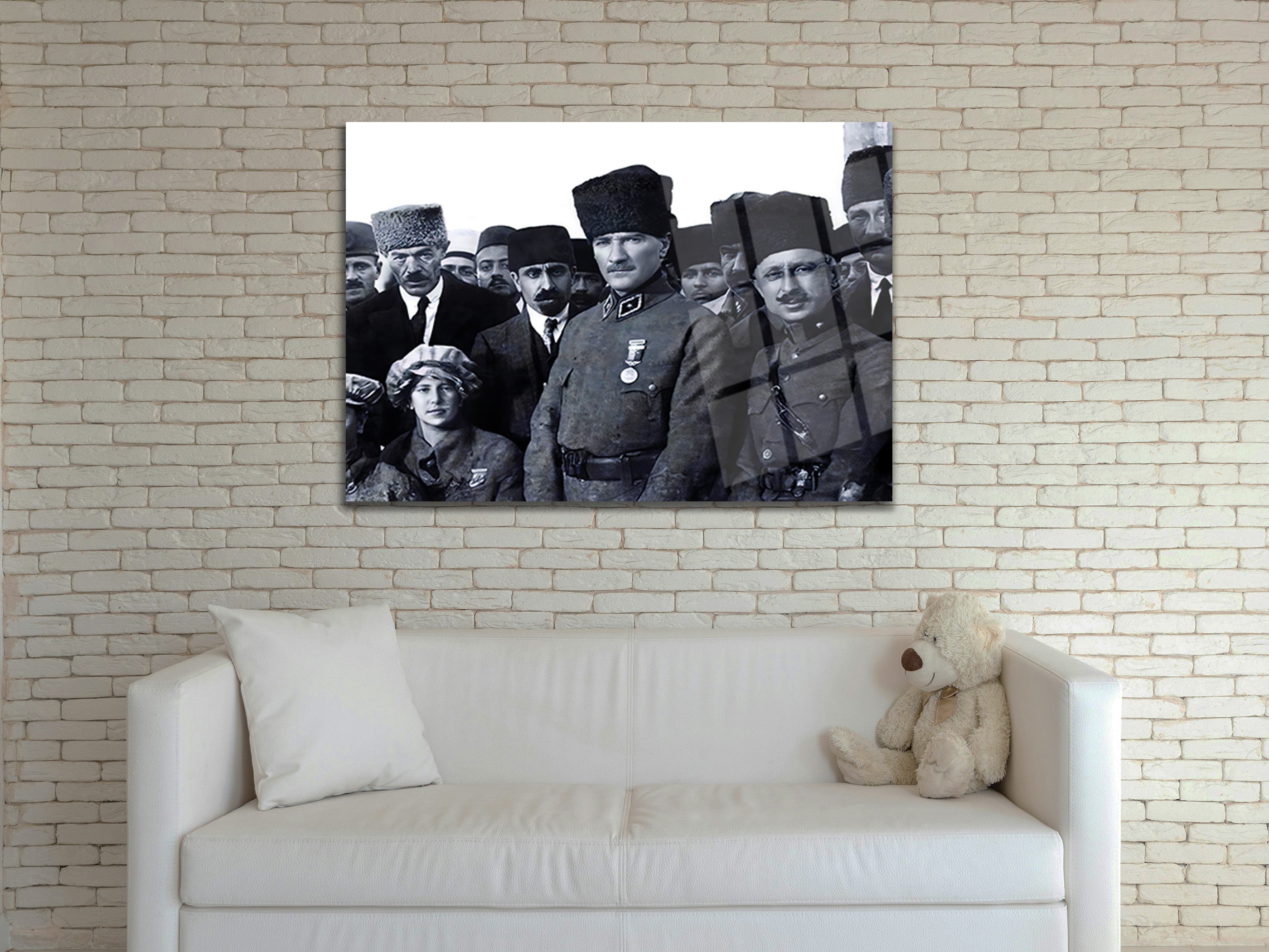 Atatürk Cam Tablo 198