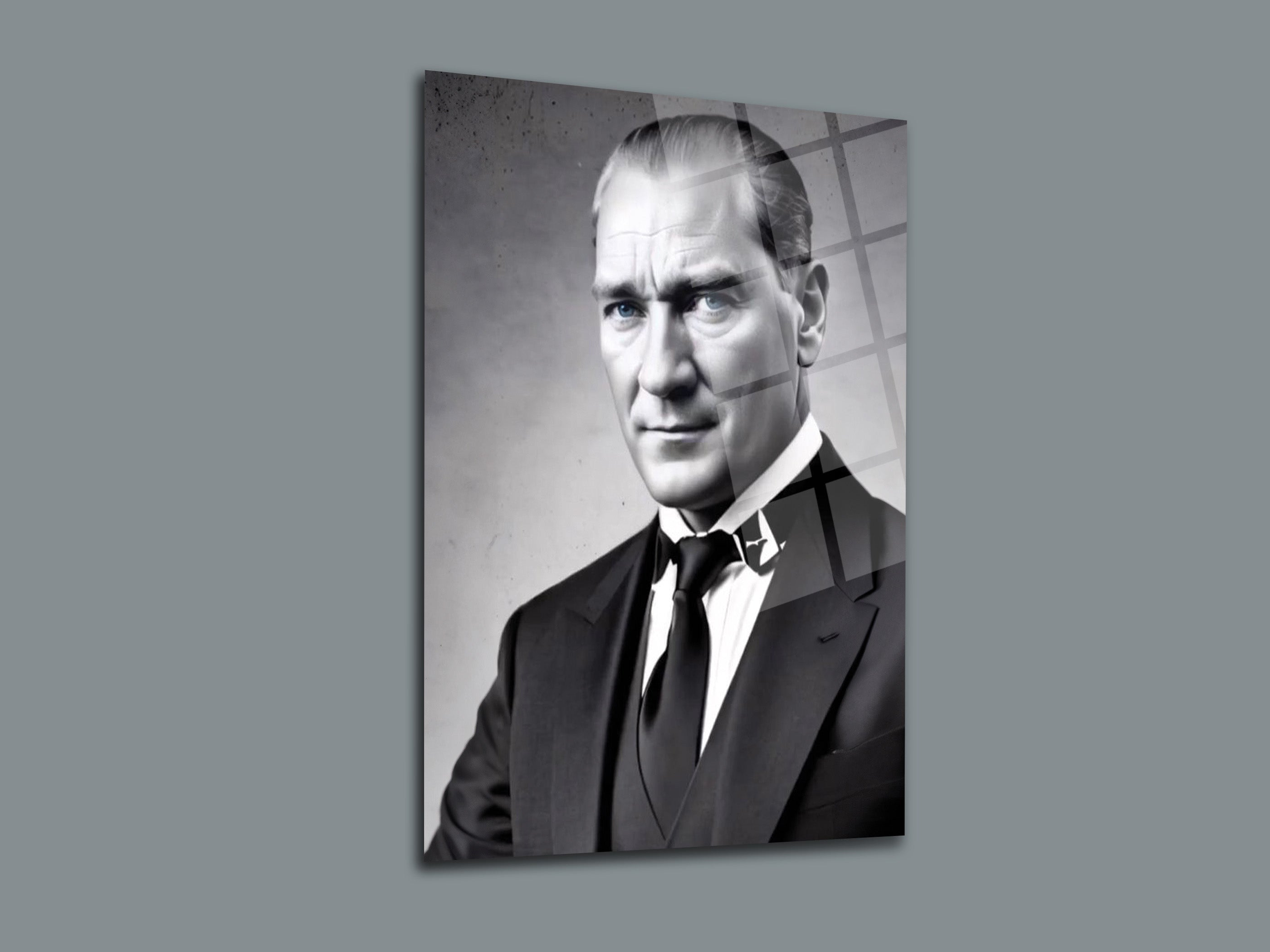Atatürk Cam Tablo 27