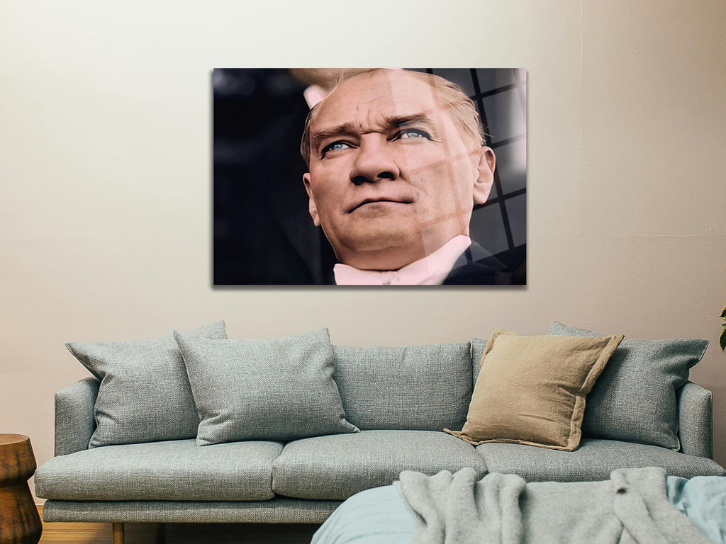 Atatürk Cam Tablo 201