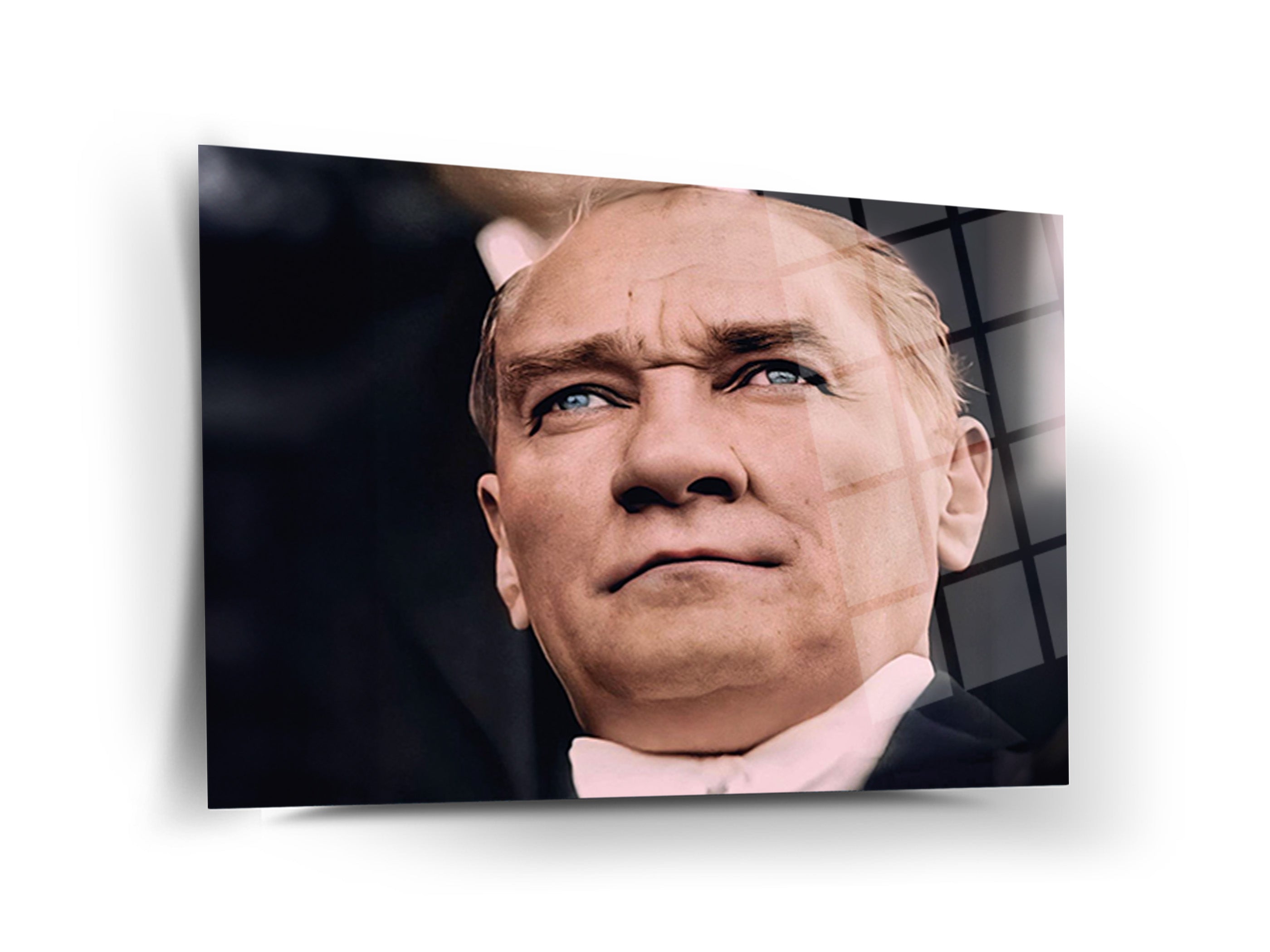 Atatürk Cam Tablo 201