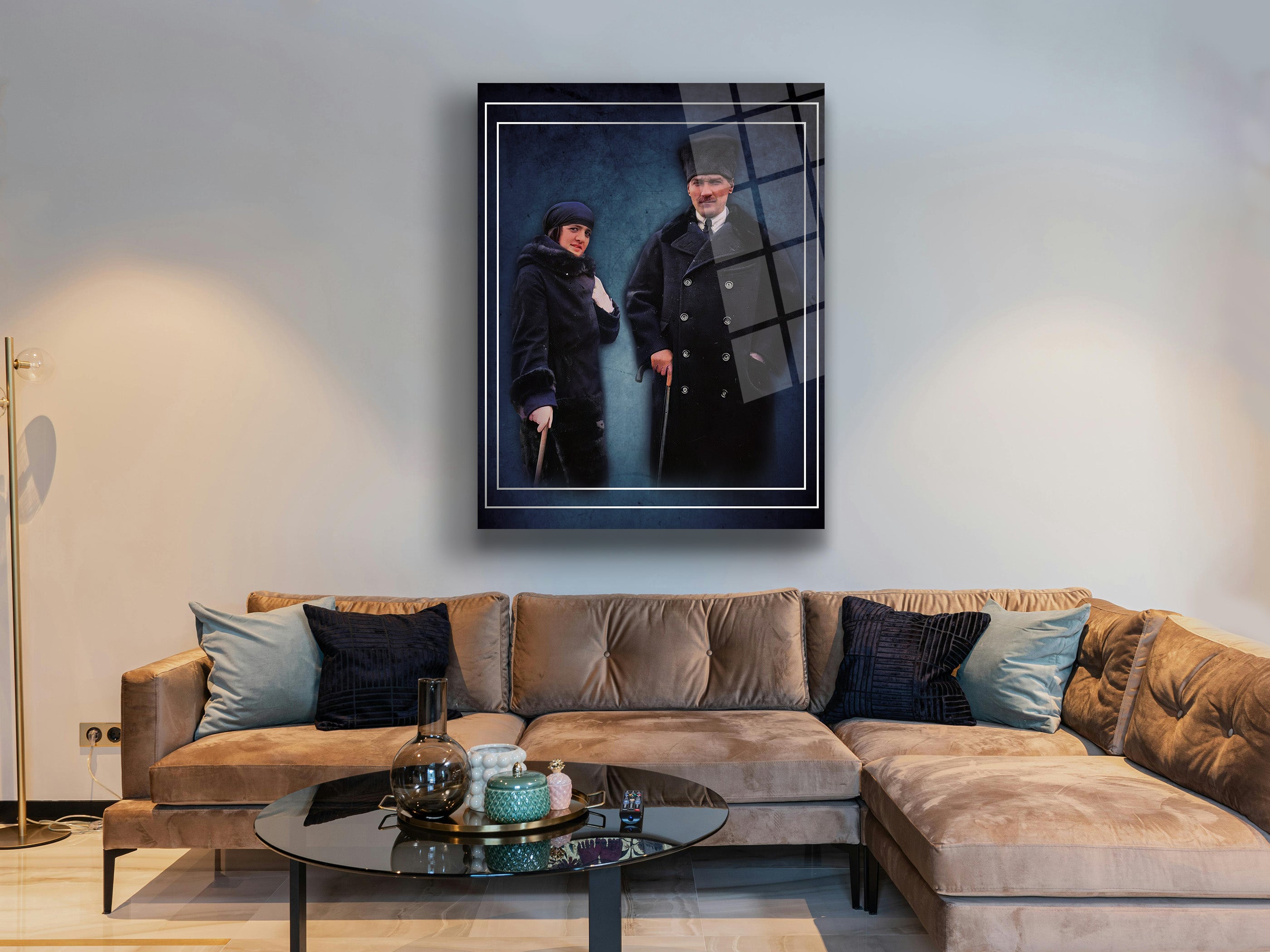 Atatürk Cam Tablo 218