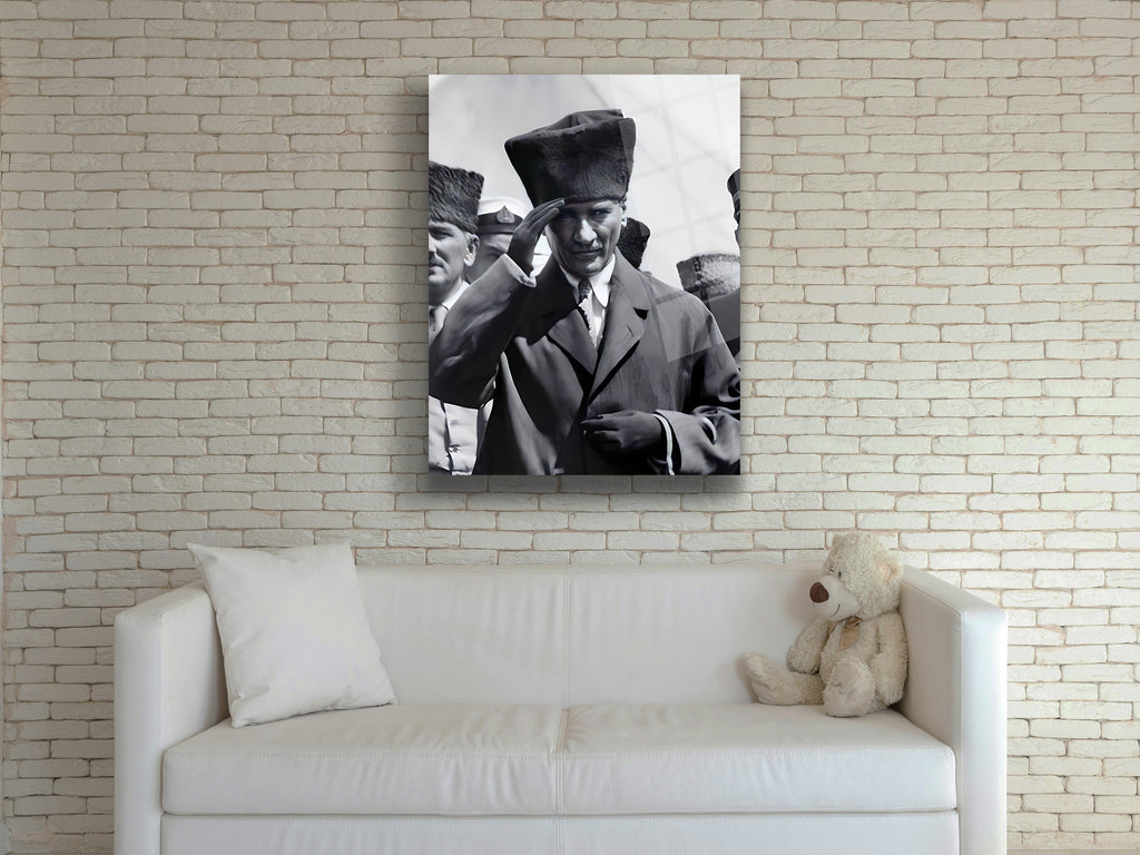 Atatürk Cam Tablo 43