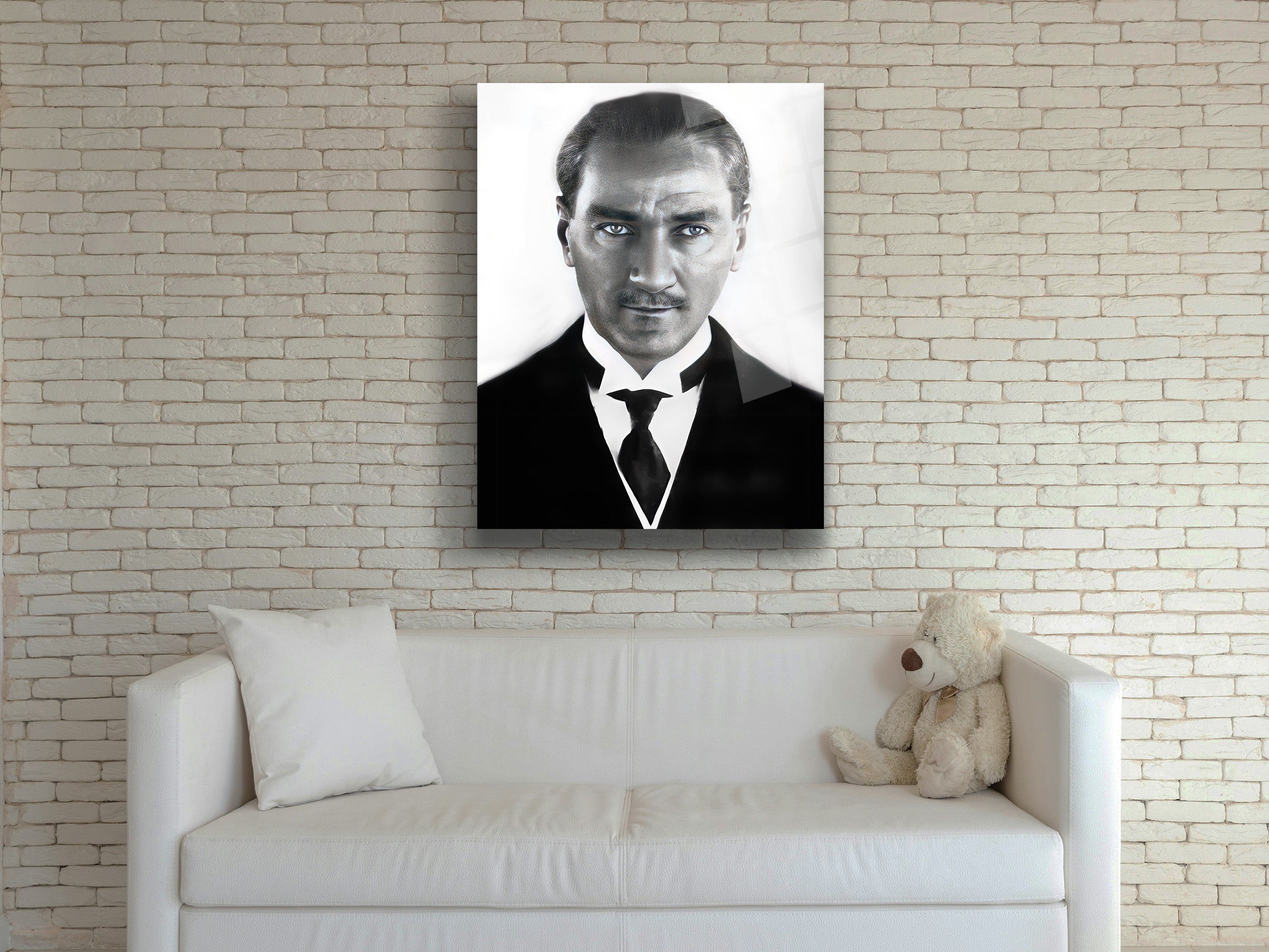 Atatürk Cam Tablo 44