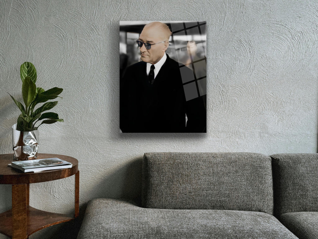 Atatürk Cam Tablo 216