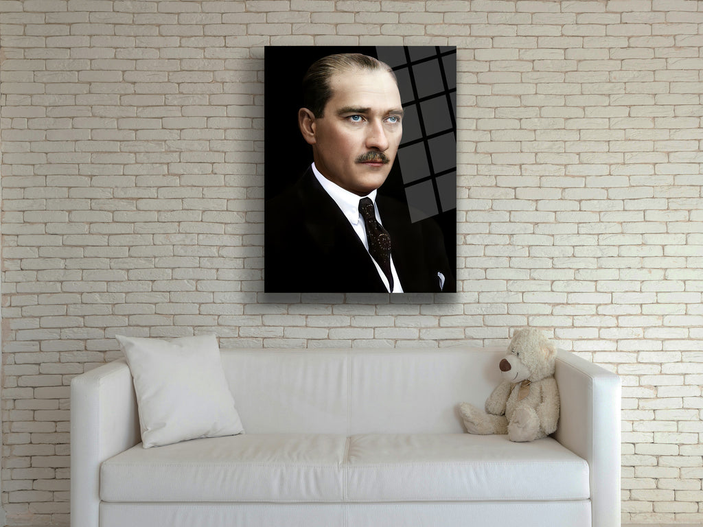 Atatürk Cam Tablo 174
