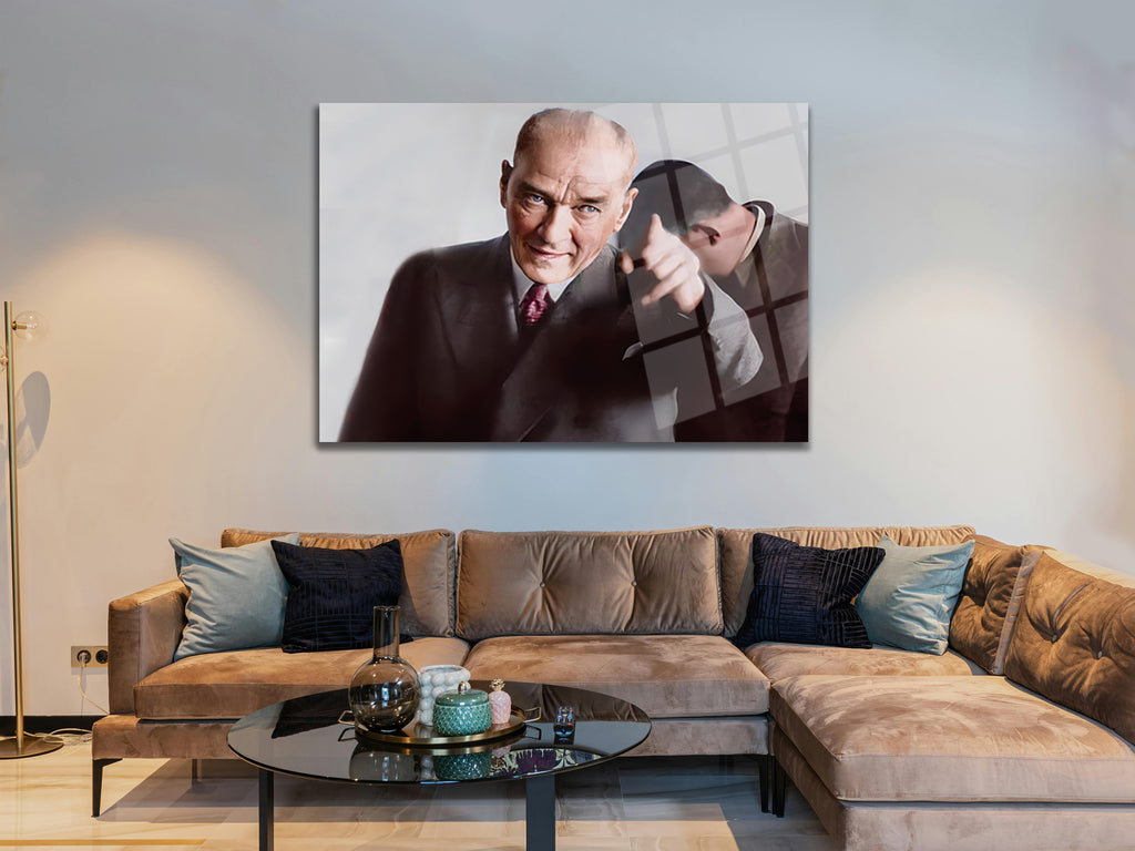 Atatürk Cam Tablo 208