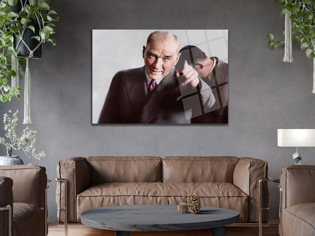 Atatürk Cam Tablo 208
