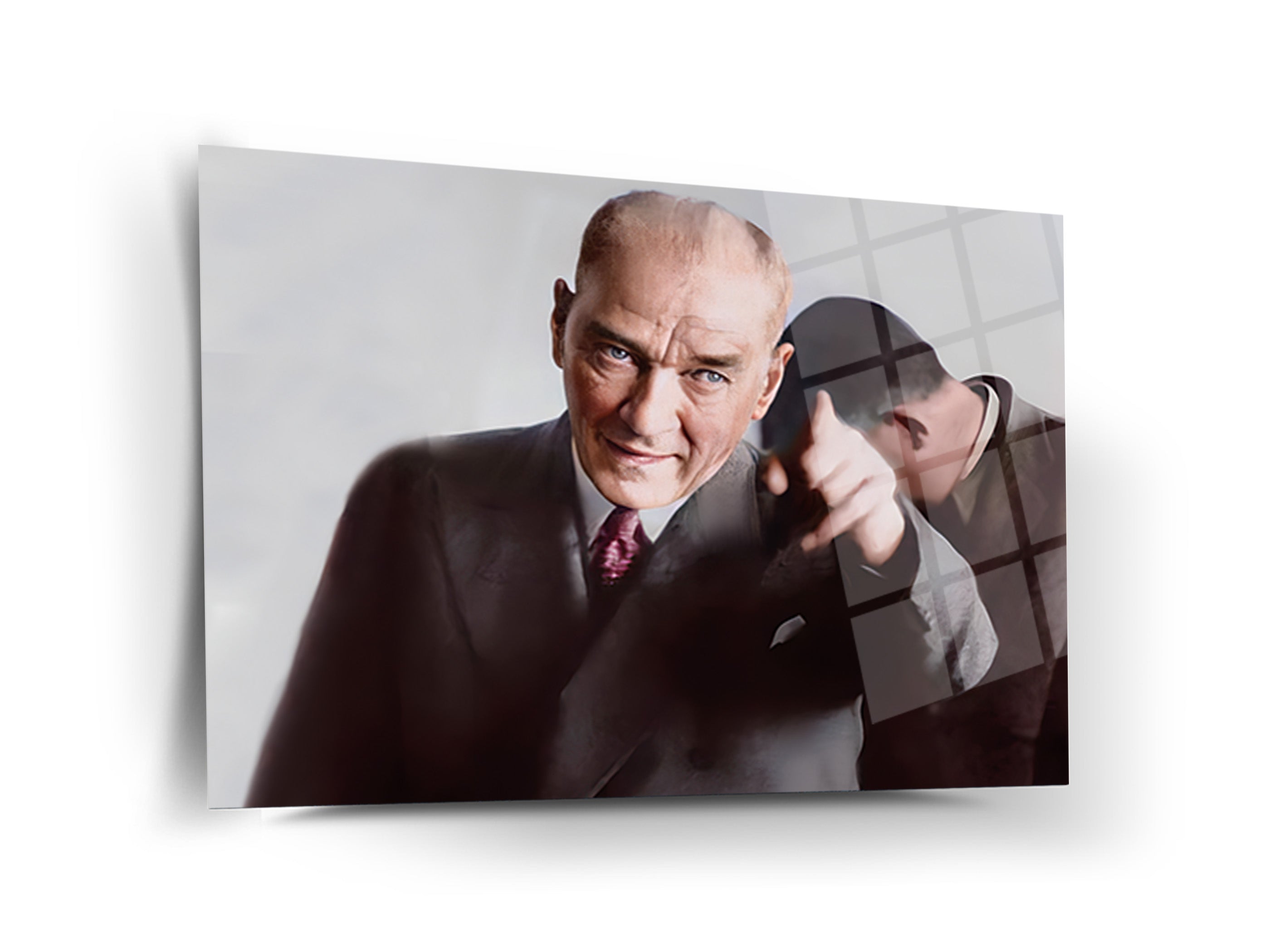 Atatürk Cam Tablo 208