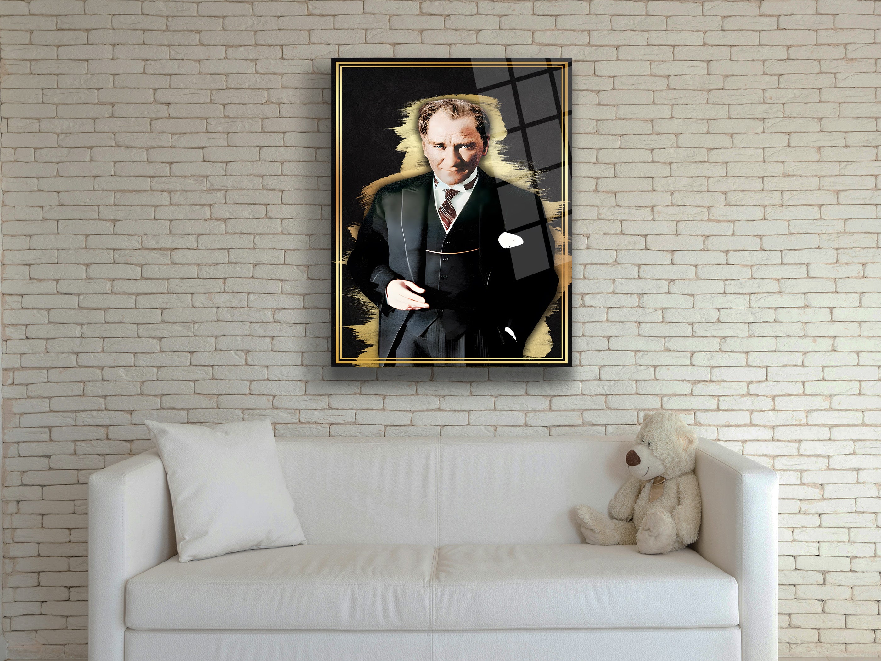 Atatürk Cam Tablo 239