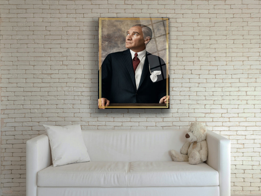 Atatürk Cam Tablo 241