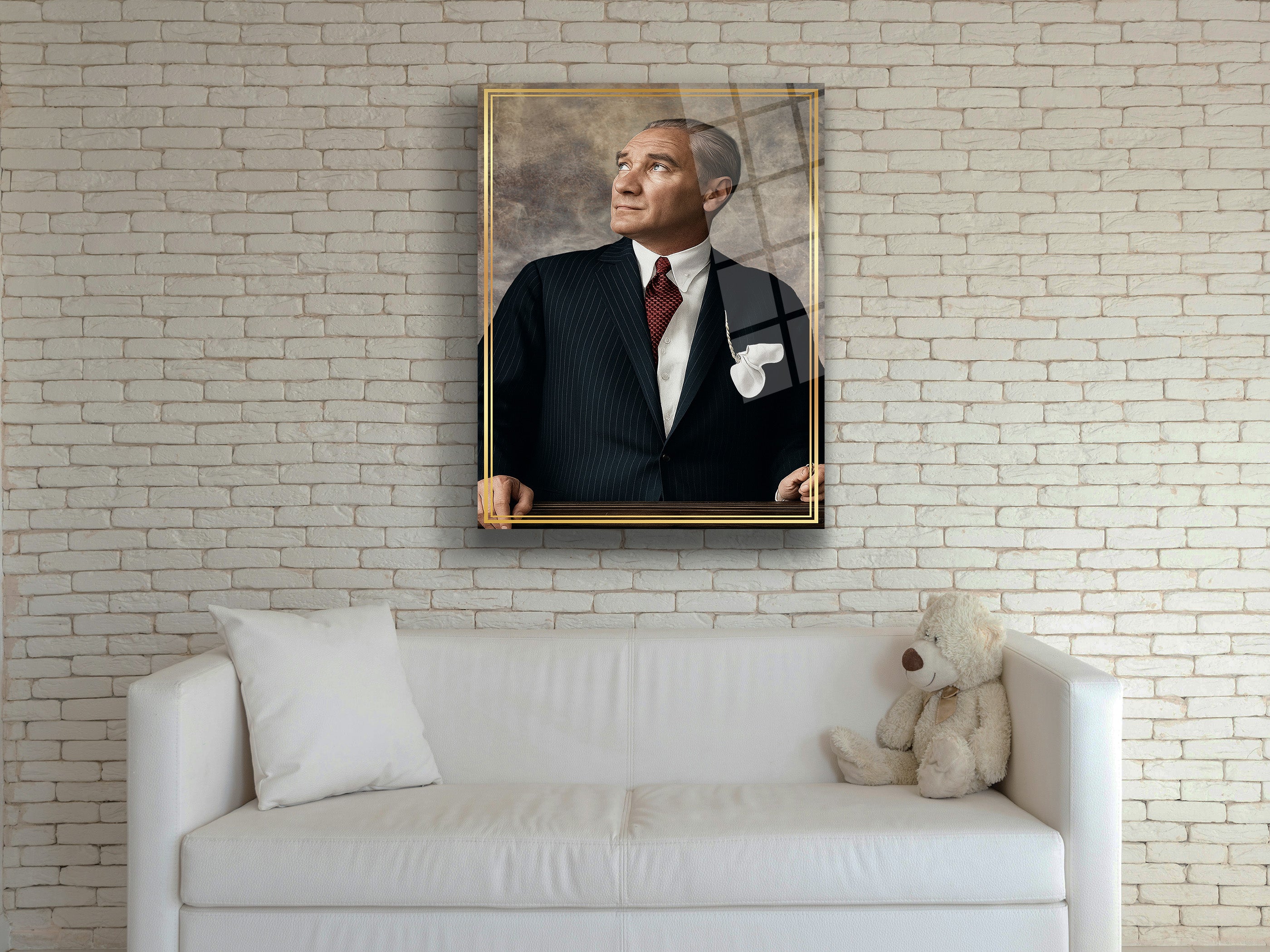 Atatürk Cam Tablo 241