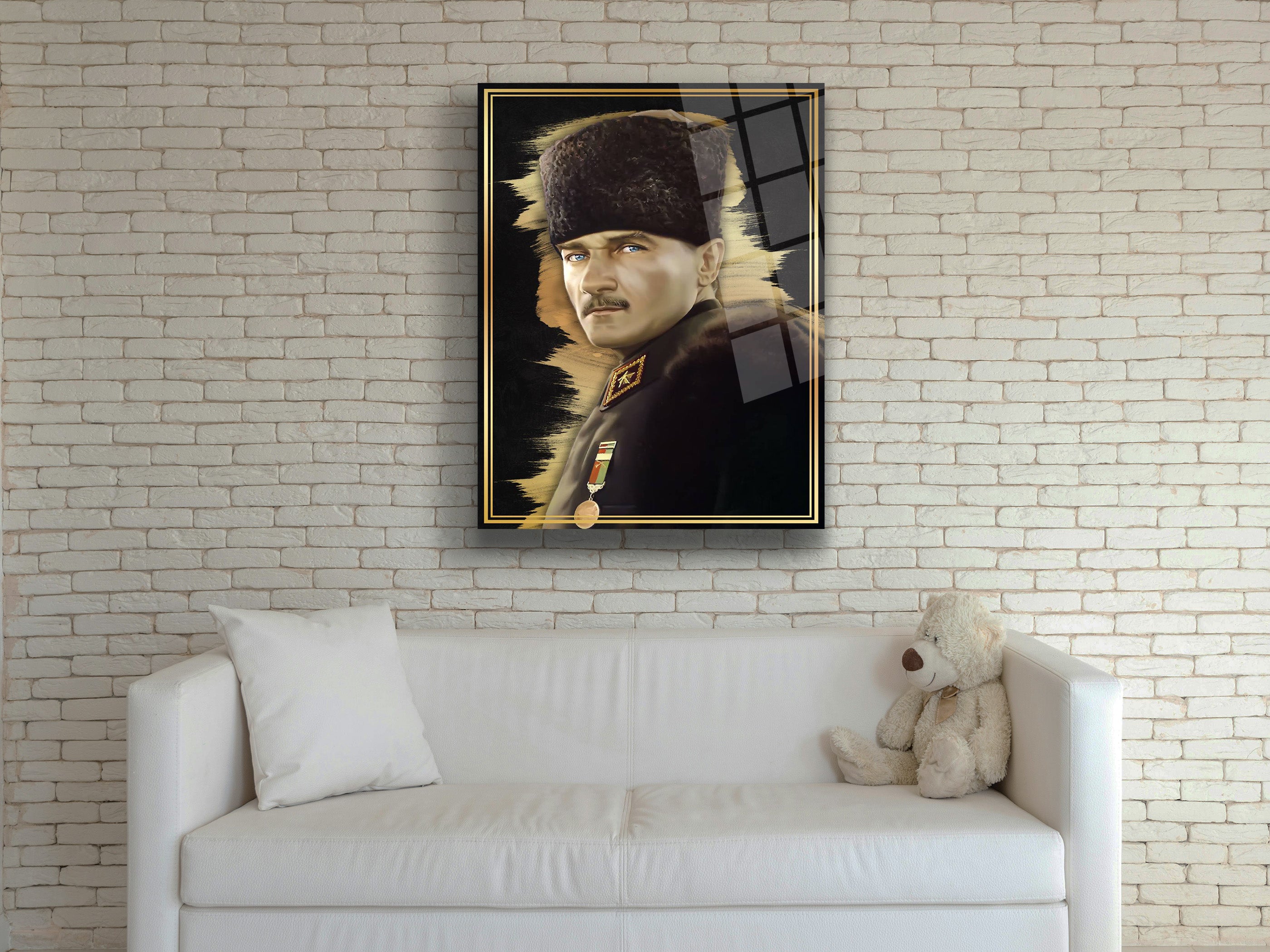 Atatürk Cam Tablo 220