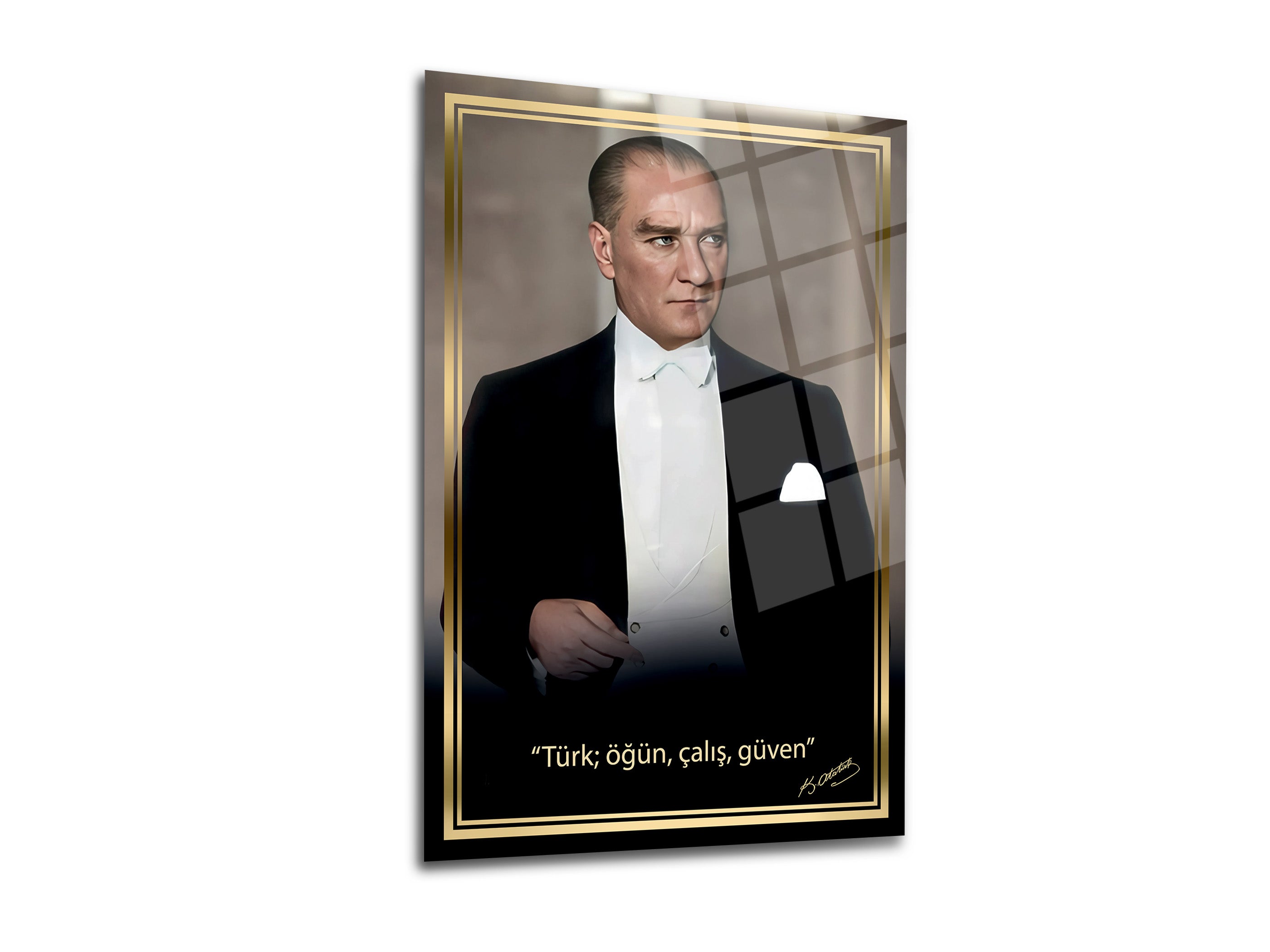 Atatürk Cam Tablo 244