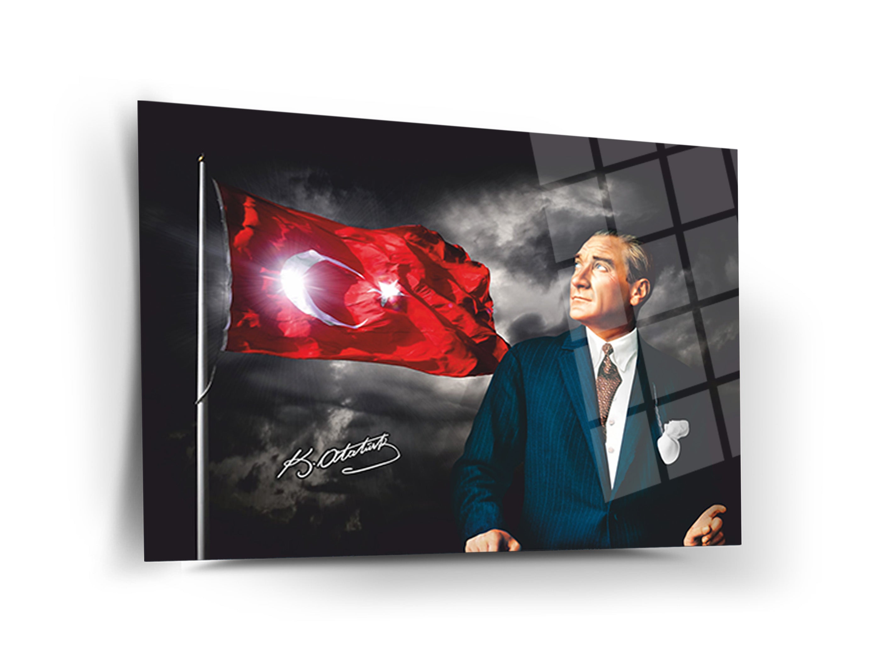Atatürk Cam Tablo 52