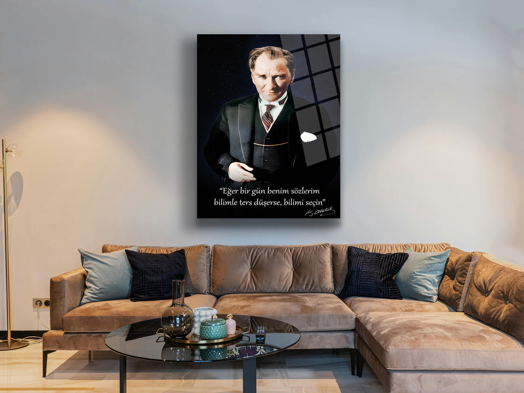 Atatürk Cam Tablo 221