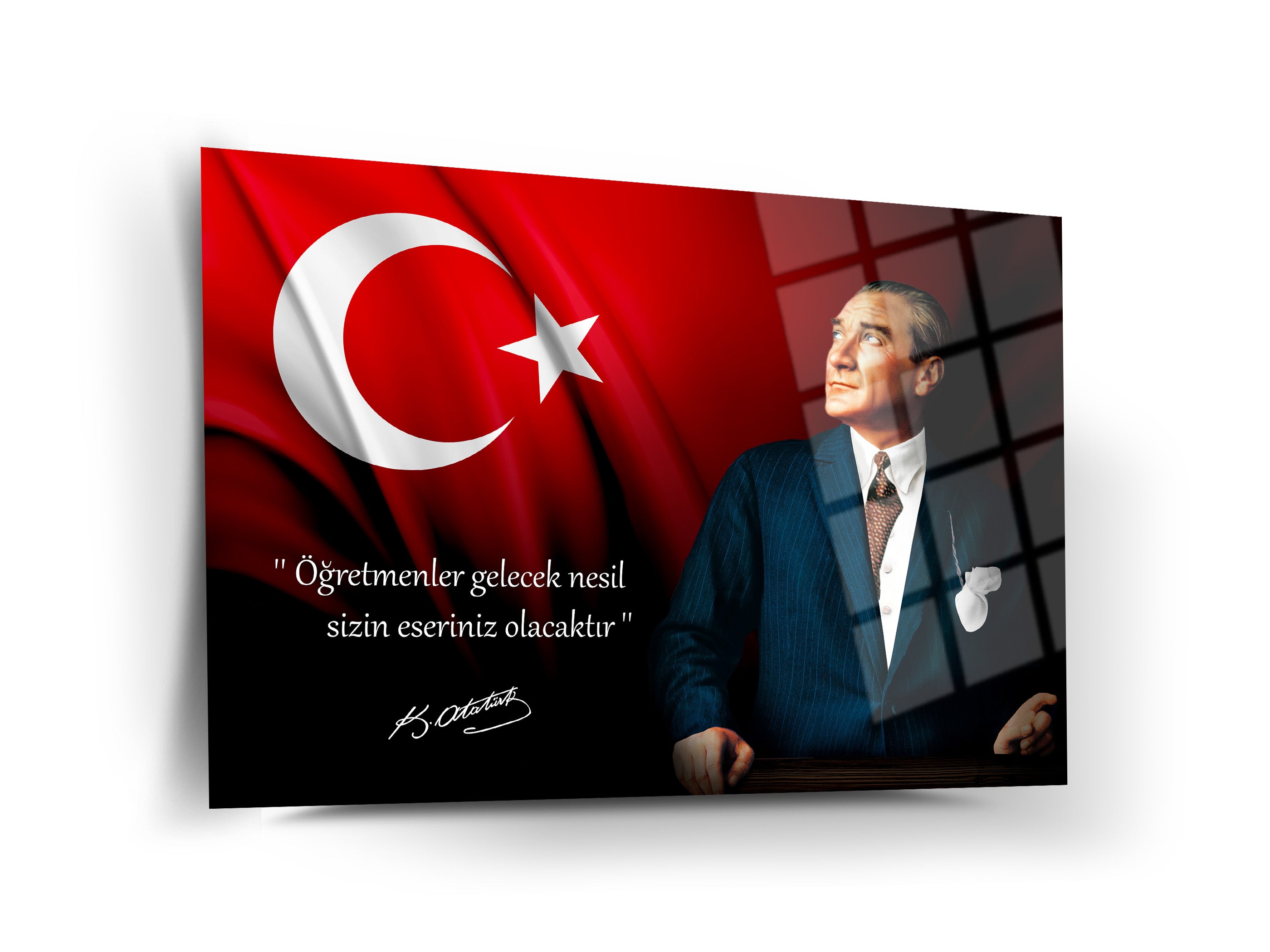 Atatürk Cam Tablo 136