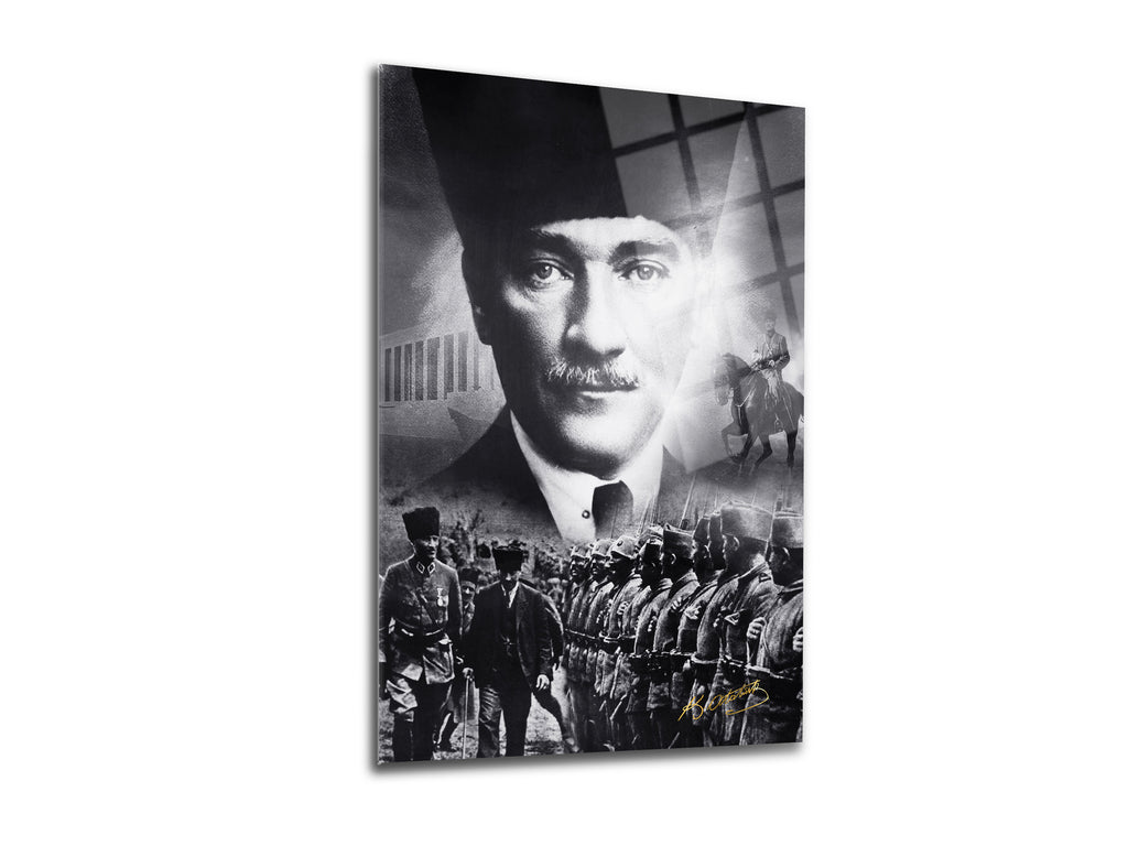 Atatürk Cam Tablo 66
