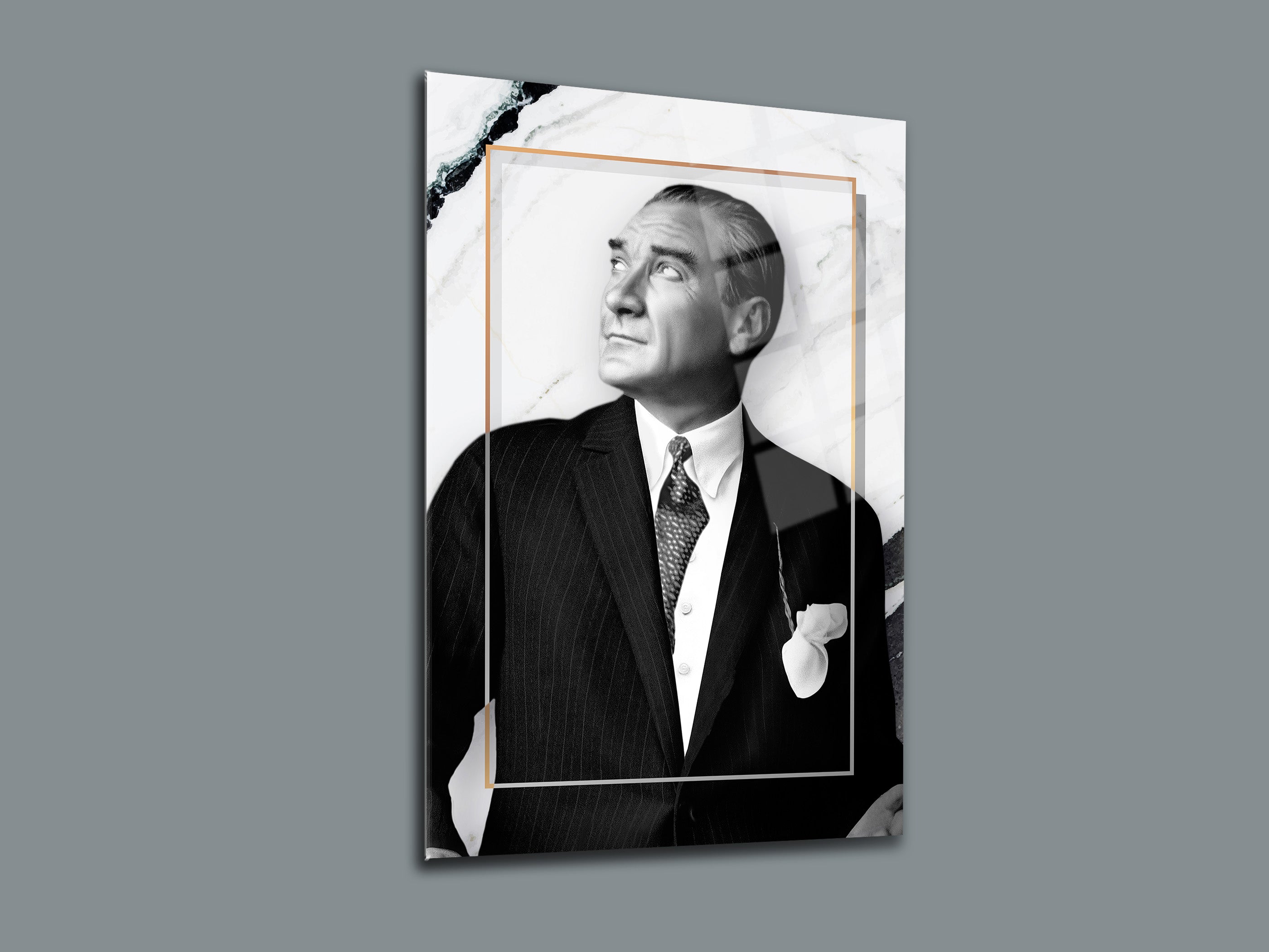 Atatürk Cam Tablo 121