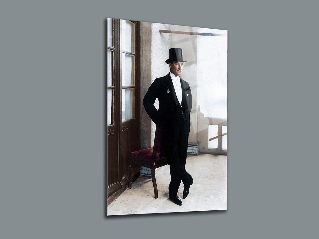 Atatürk Cam Tablo 81