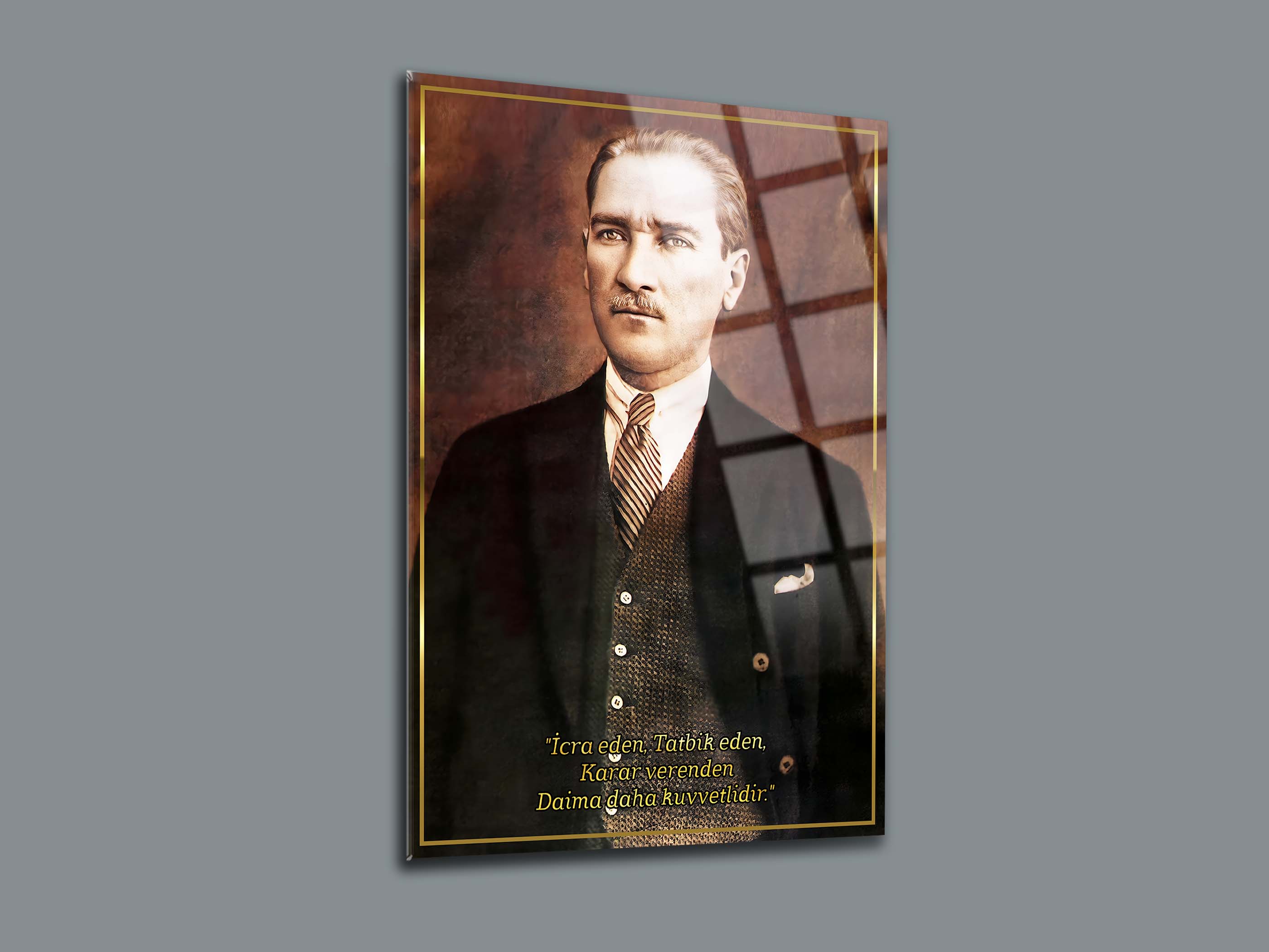 Atatürk Cam Tablo 158