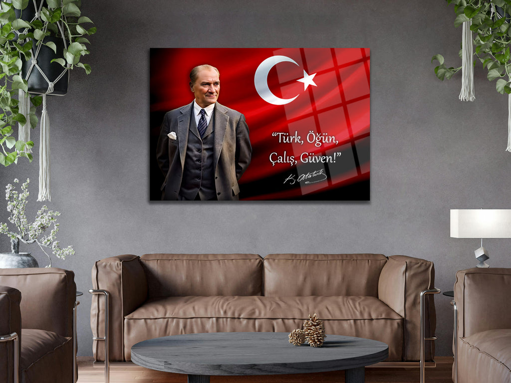 Atatürk Cam Tablo 228