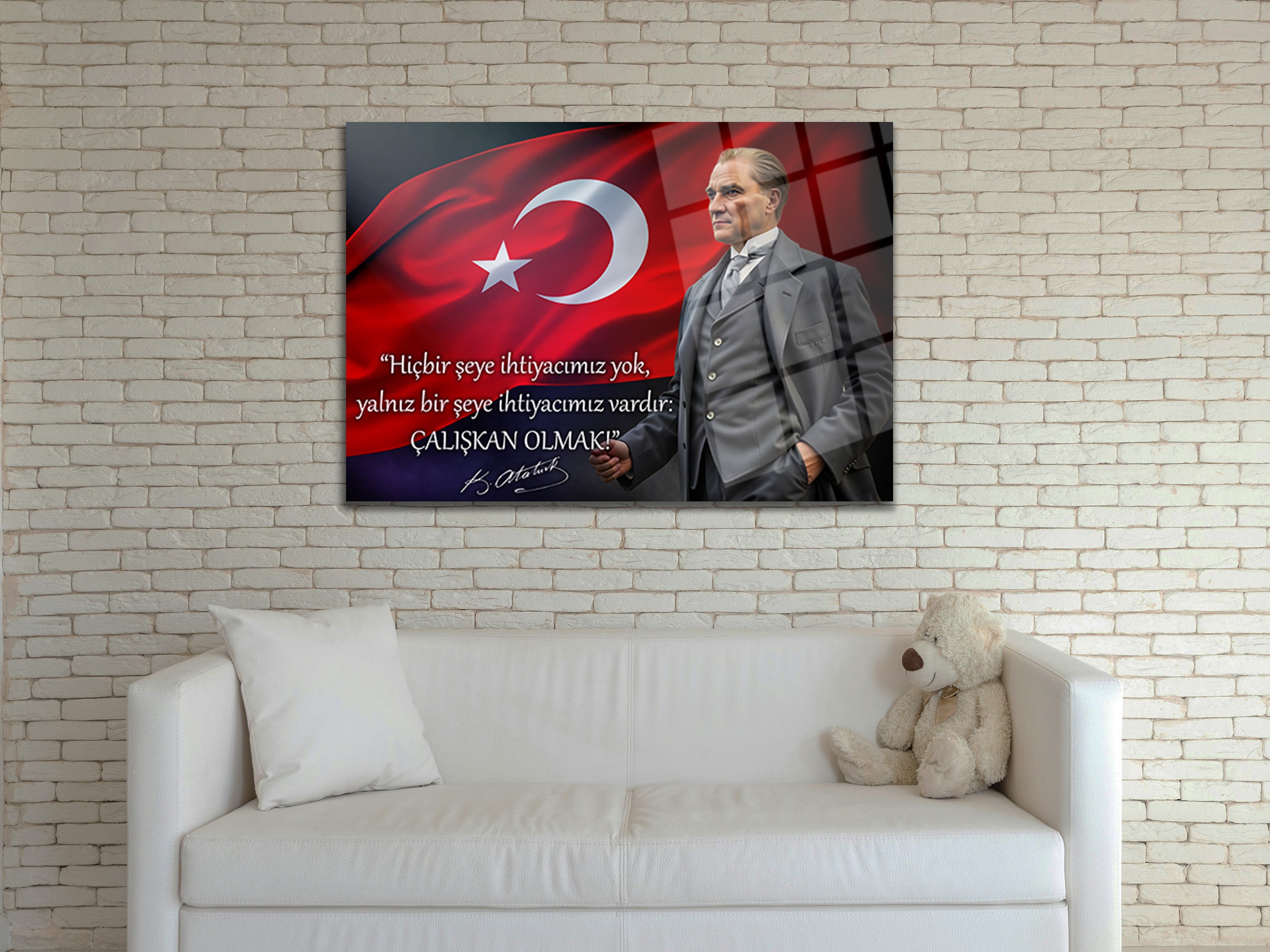 Atatürk Cam Tablo 229