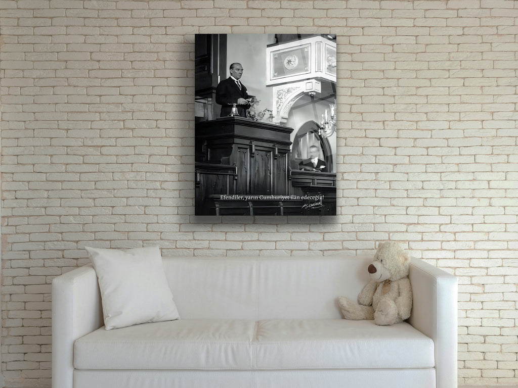 Atatürk Cam Tablo 236