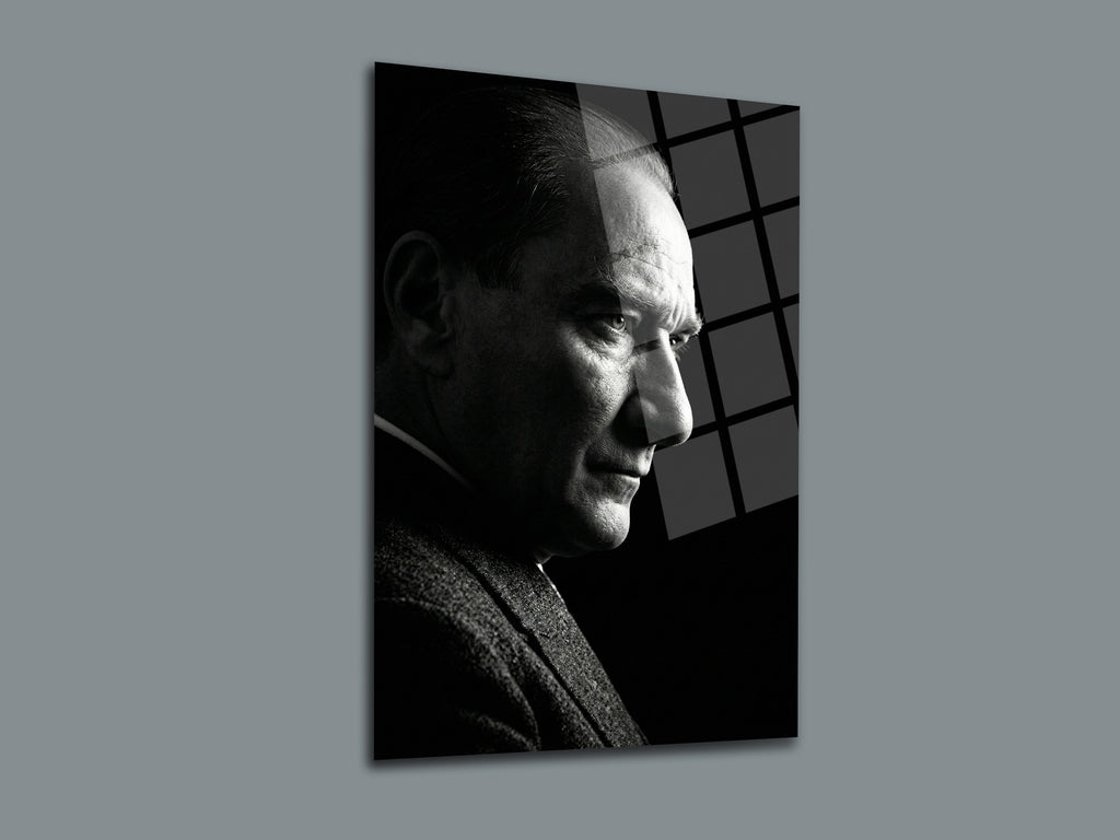 Atatürk Cam Tablo 279