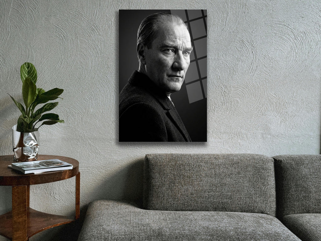 Atatürk Cam Tablo 280