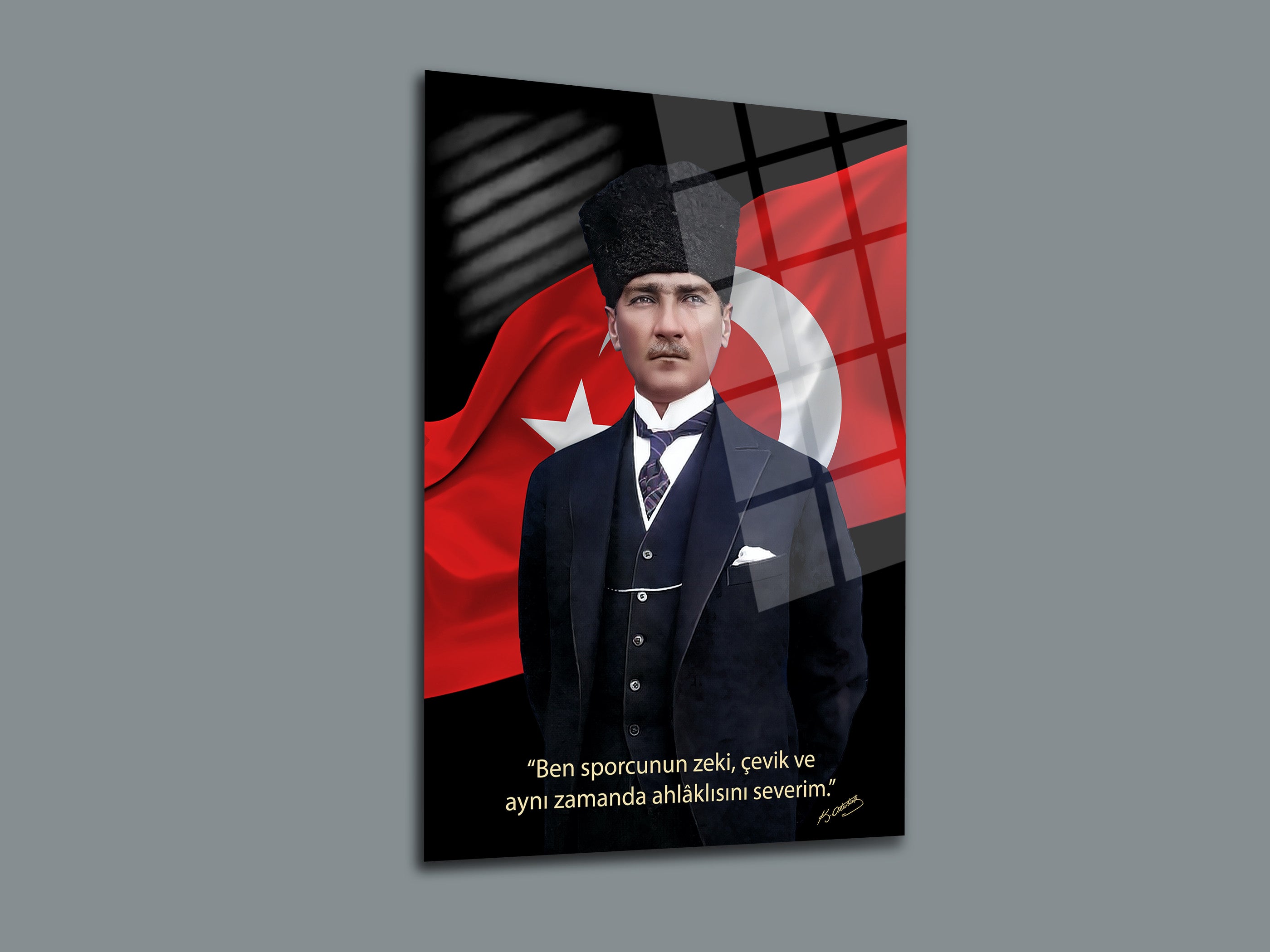 Atatürk Cam Tablo 243