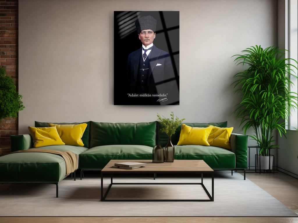Atatürk Cam Tablo 133
