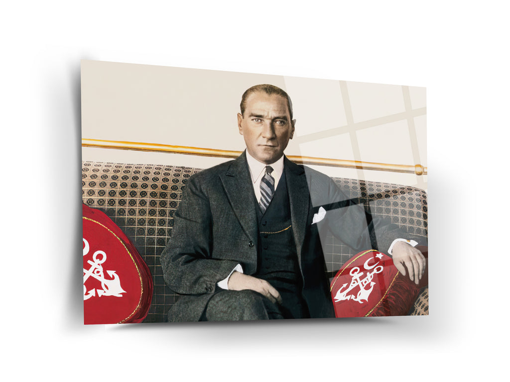 Atatürk Cam Tablo 92
