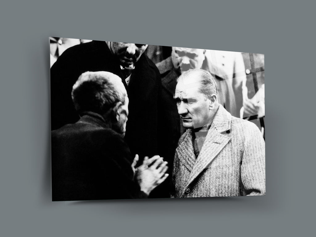 Atatürk Cam Tablo 110