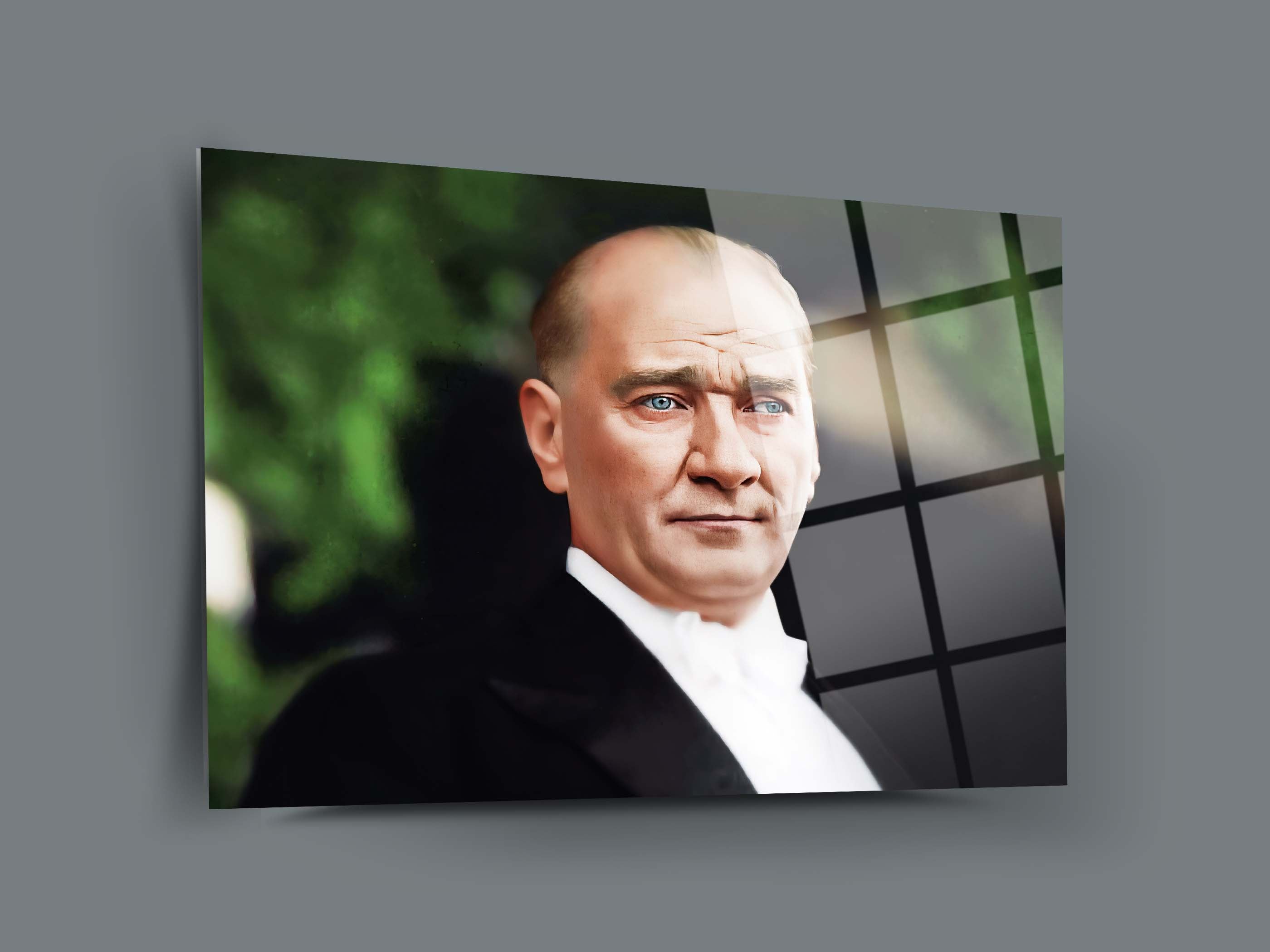 Atatürk Cam Tablo 95